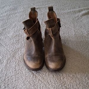 Very Volatile Women's Rustic Brown Heeled Boots